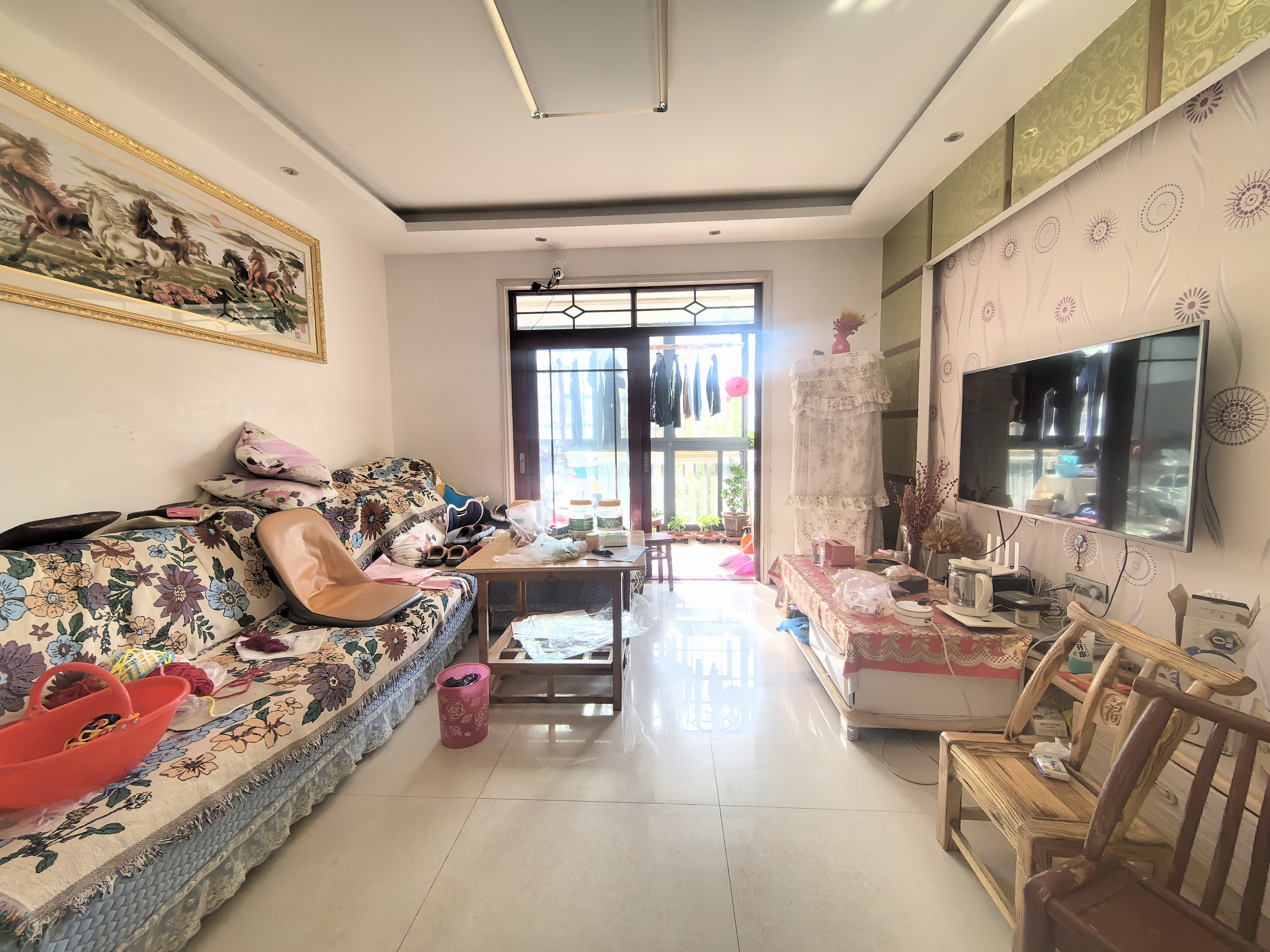 阳光豪庭电梯房，119.2平，三室两厅两卫一阳台，39.8万，急售，证件齐全，看房电话18307150819