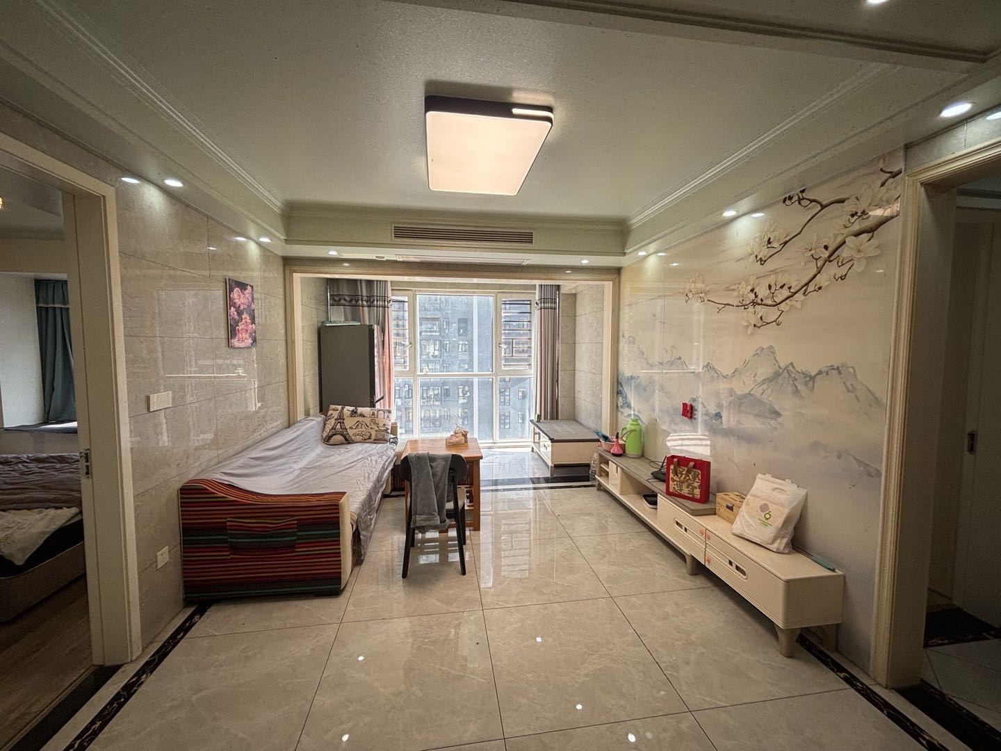 雍景新城楼层好正南朝向精装修楼龄新产权清晰