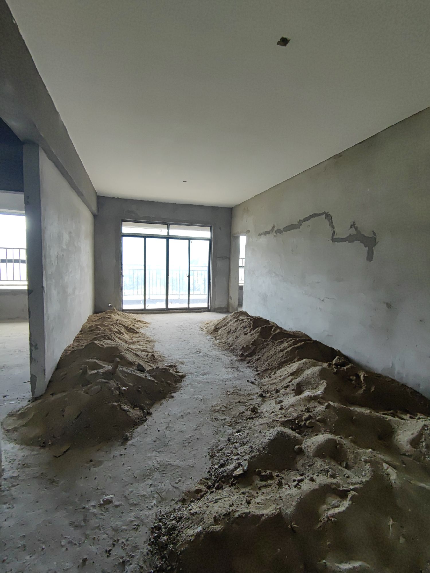 赤壁印象5号公馆·稀缺两室两厅·毛坯房35万