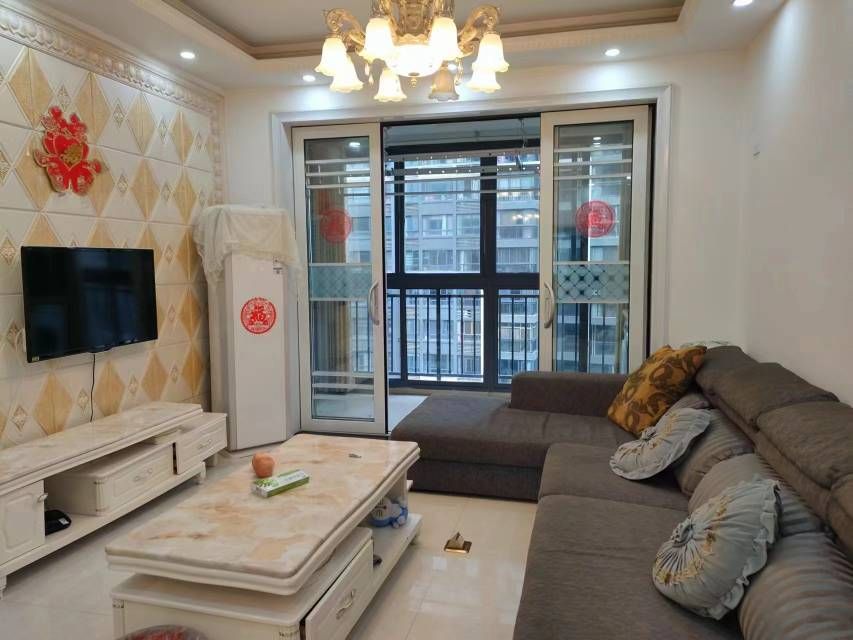 雍景新城精美的3室出租2000/月拎包入住