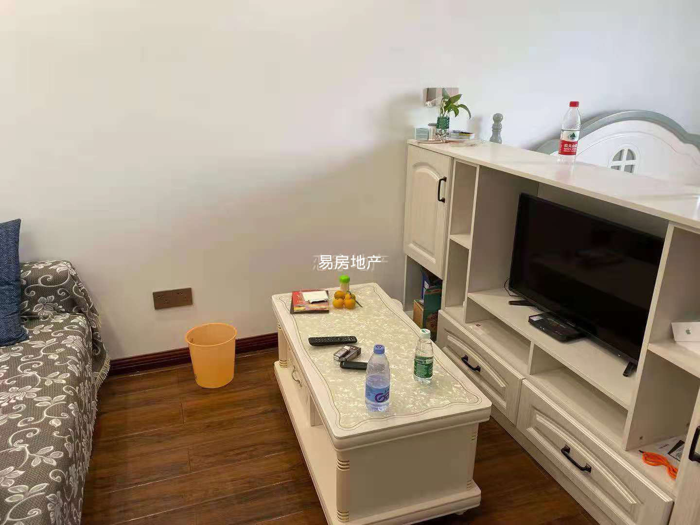东洲大厦单身公寓出租1000/月