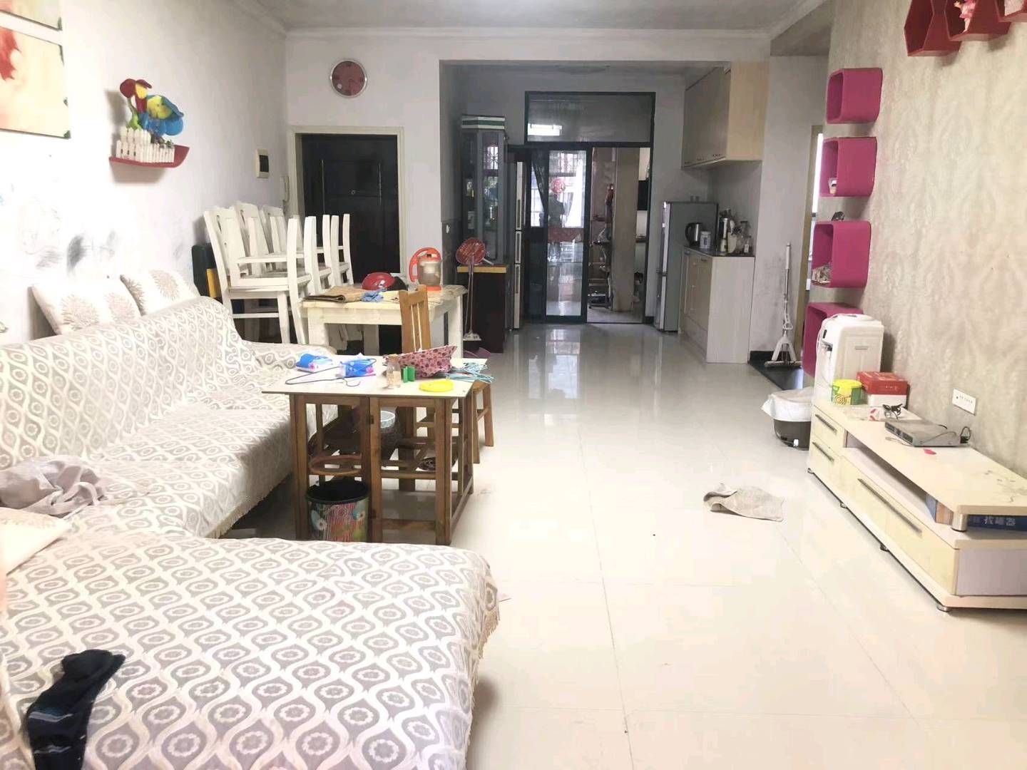 怡景花园·两室两厅·低楼层·周边配套齐全·拎包入住·售28万