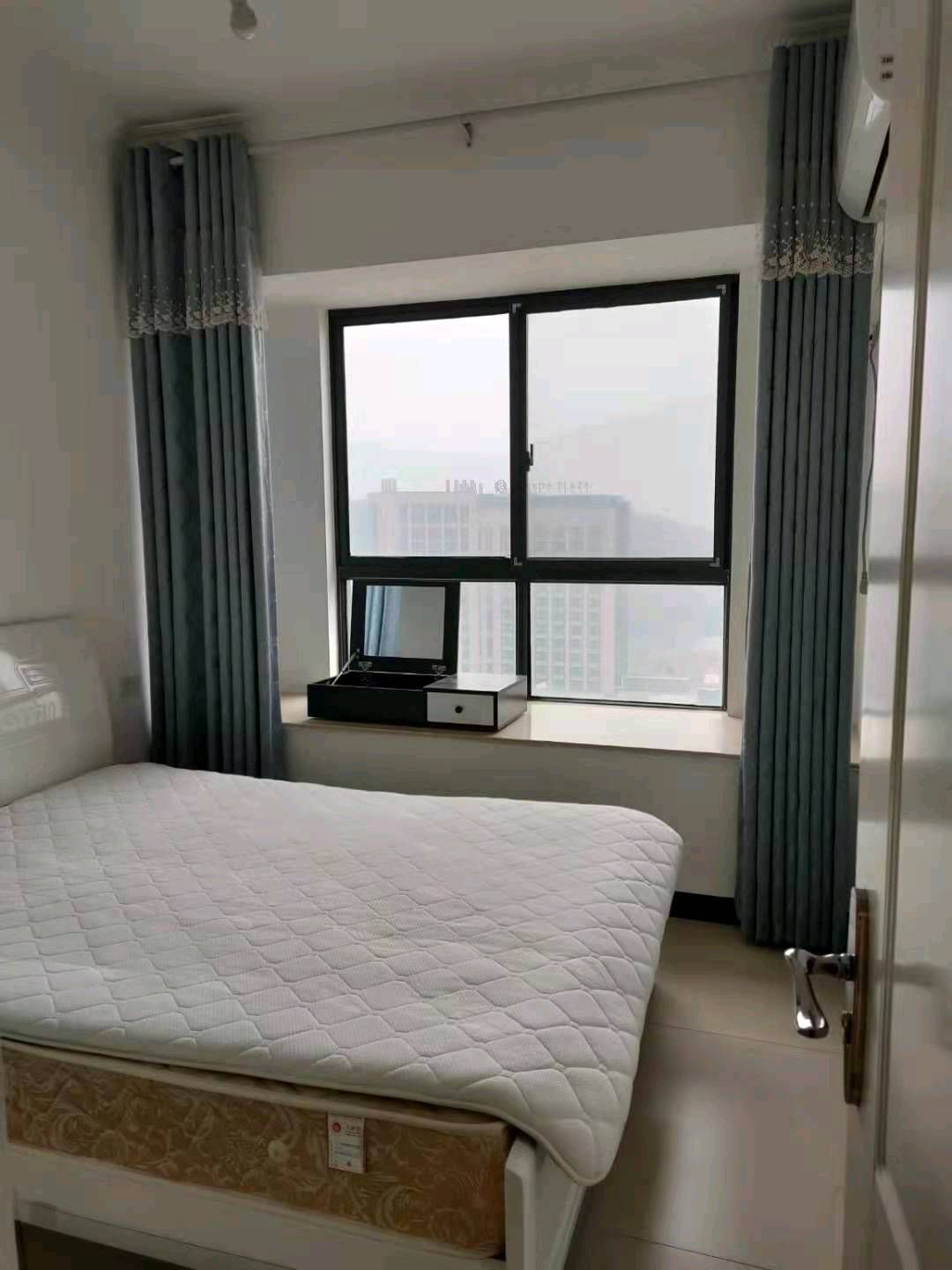 赤壁印象五号公馆·两室两厅·周边配套齐全·好楼层·售价：36.5万