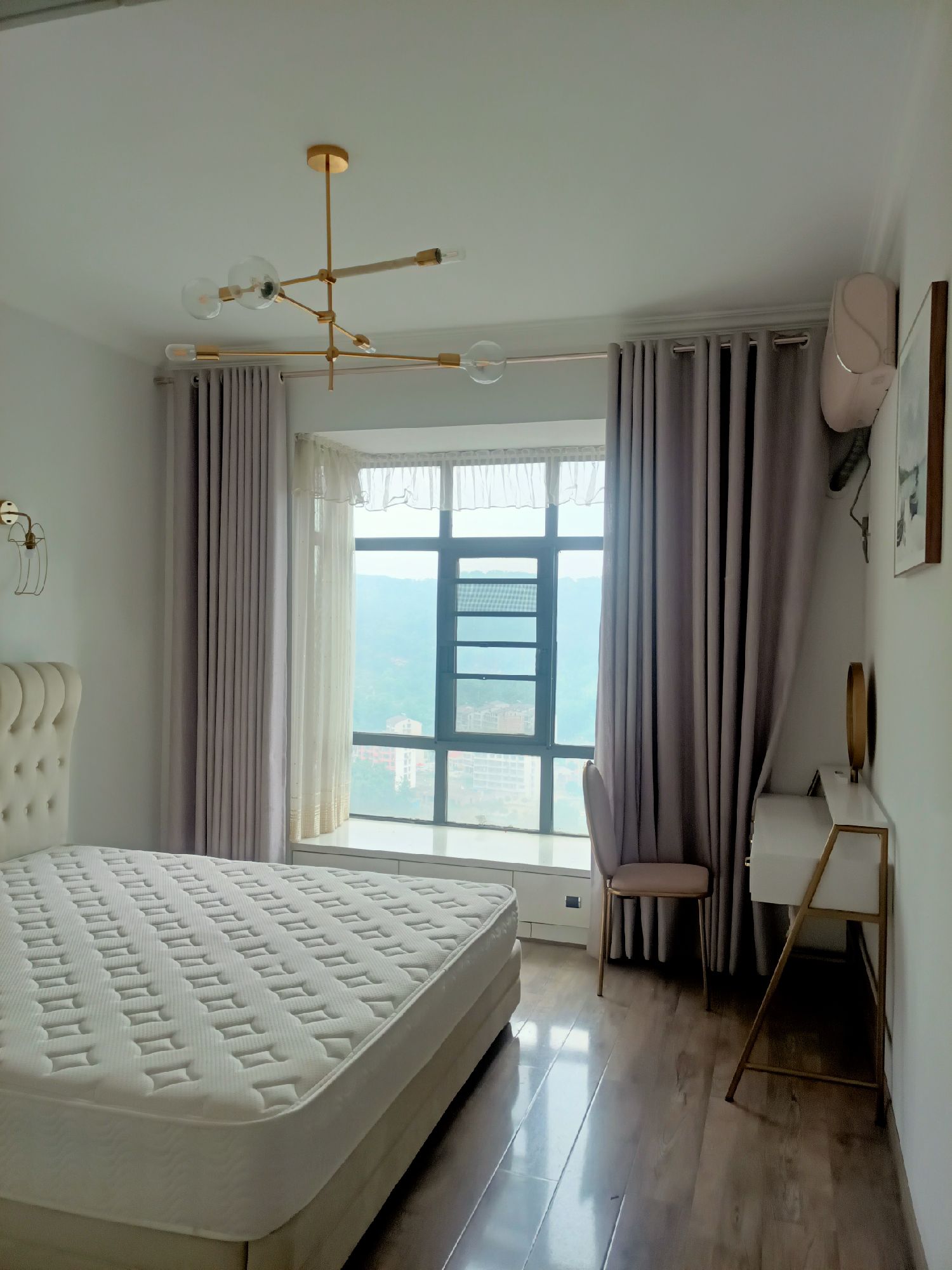 景峰尚城·精装修3室2厅2卫·可以拎包入住1800/月