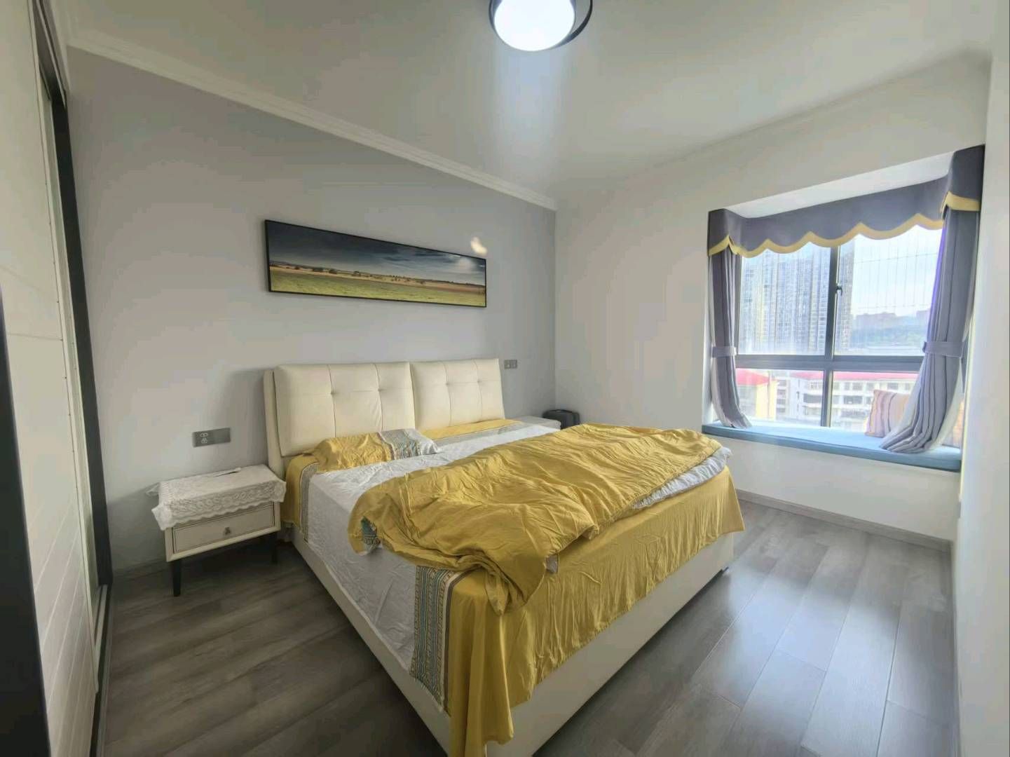 长城花园·崭新装修·两居室·地段好·证件在手45万