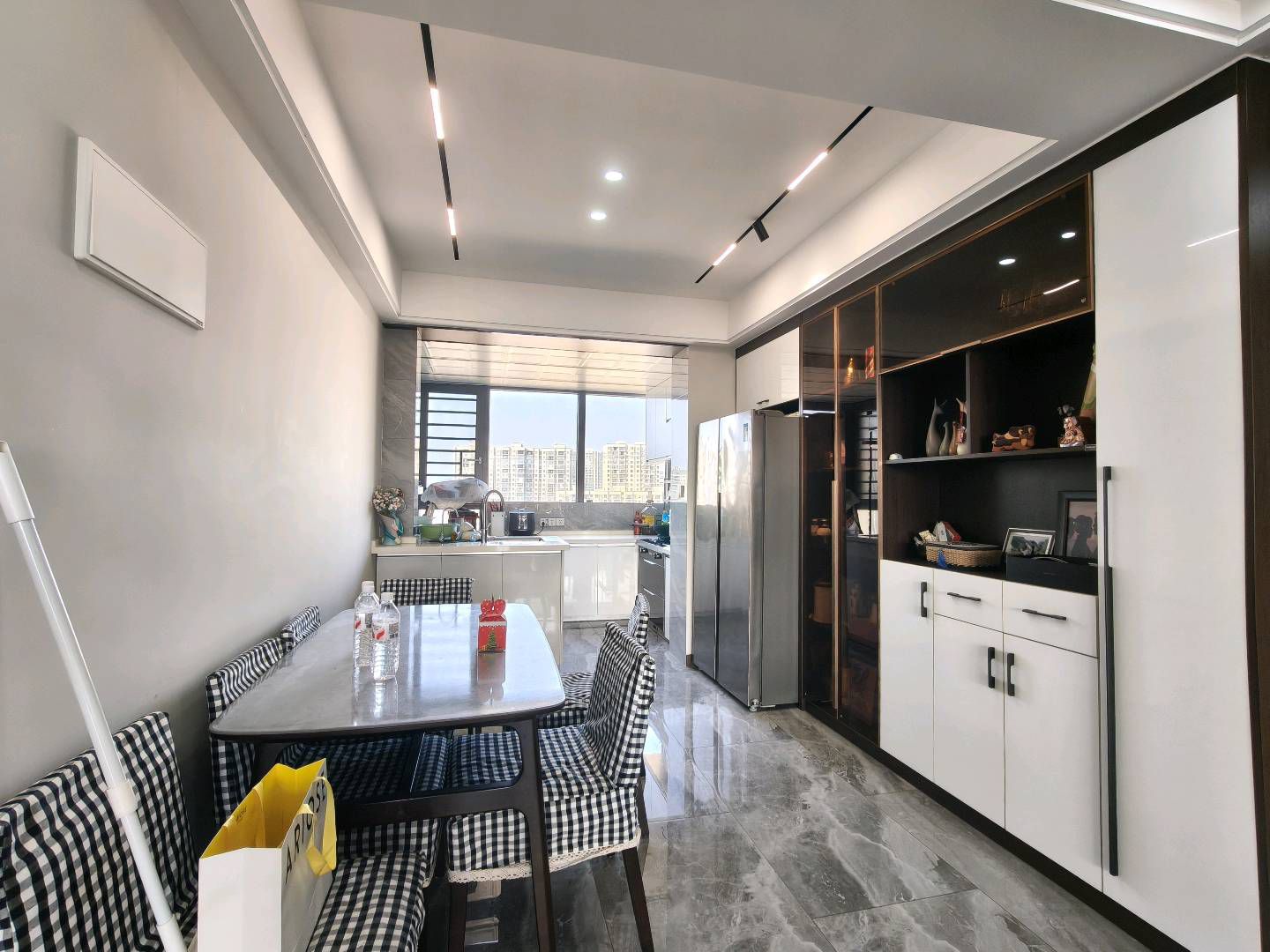 鹏程清华府·三房两厅两位·全新装修·户型通透·陪读房