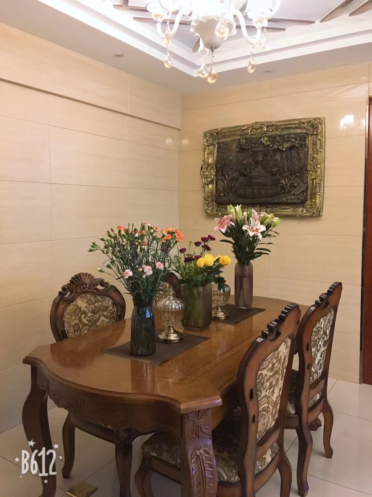 润园·3室2厅·136平方·电梯房中层·带家电家私50万