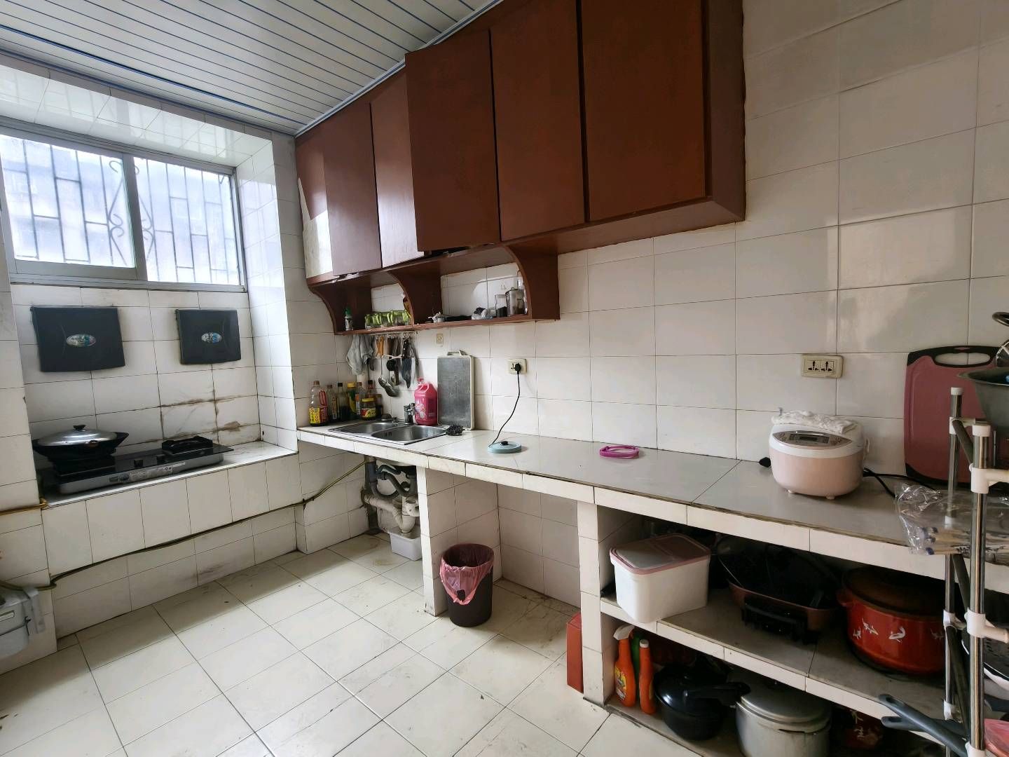 科苑小区·115平方·三房·步梯三楼·现在报价35万