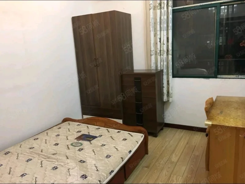 景泰园单位房·165平方·四房两厅两厅·带车位53万·好楼层