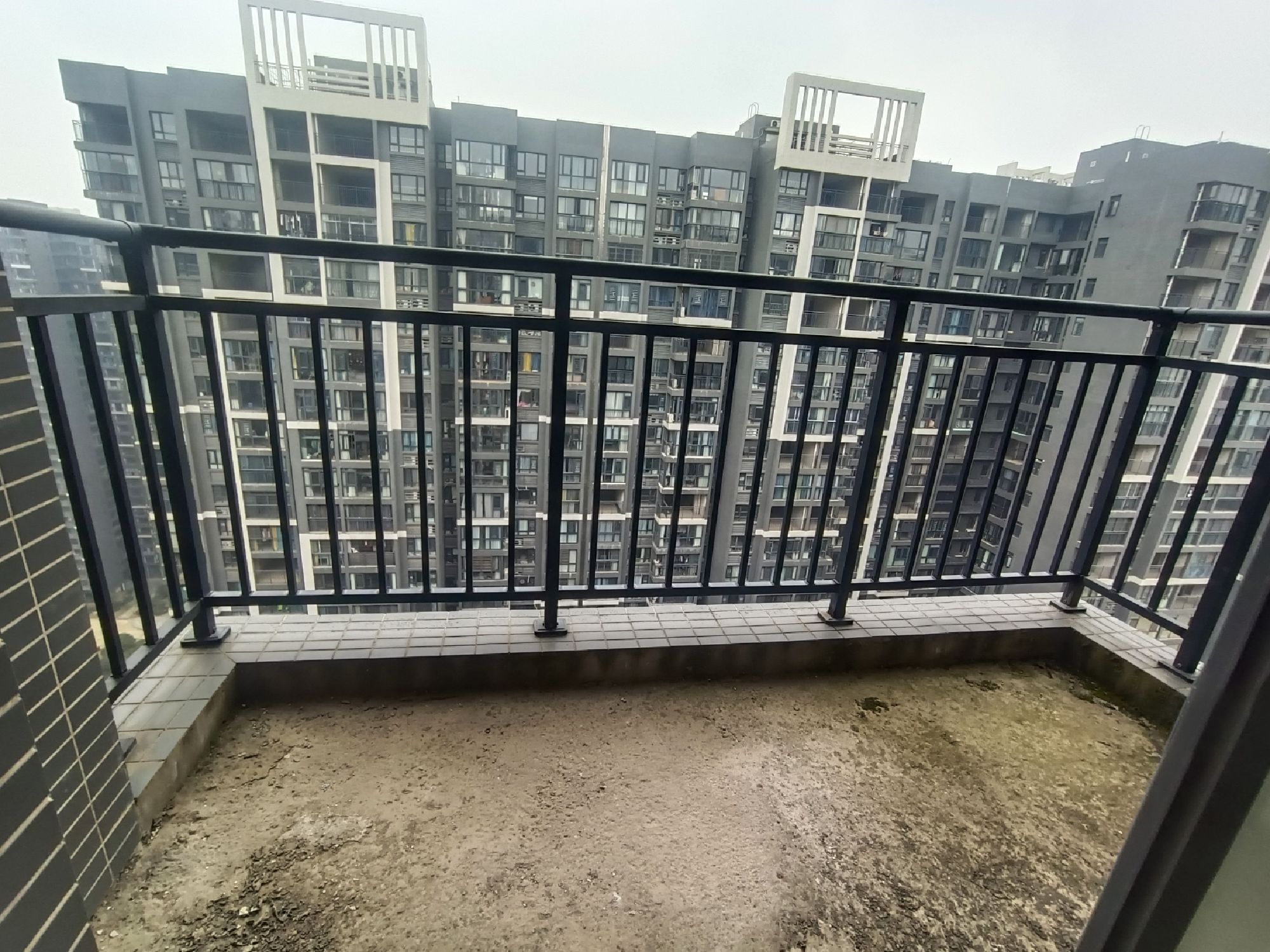 雍景新城·3+1户型·非常好的户型·证件在手·急售58万