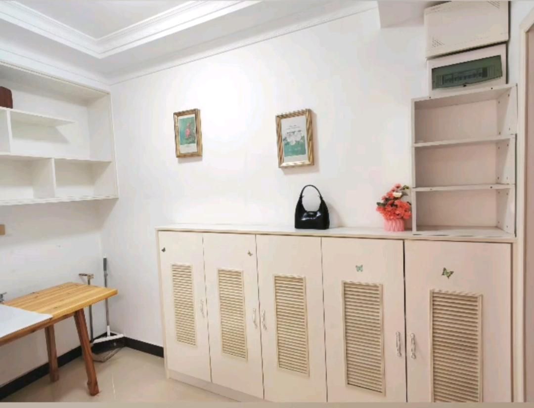 东洲大厦·精装修·两室两厅·拎包入住1400/月