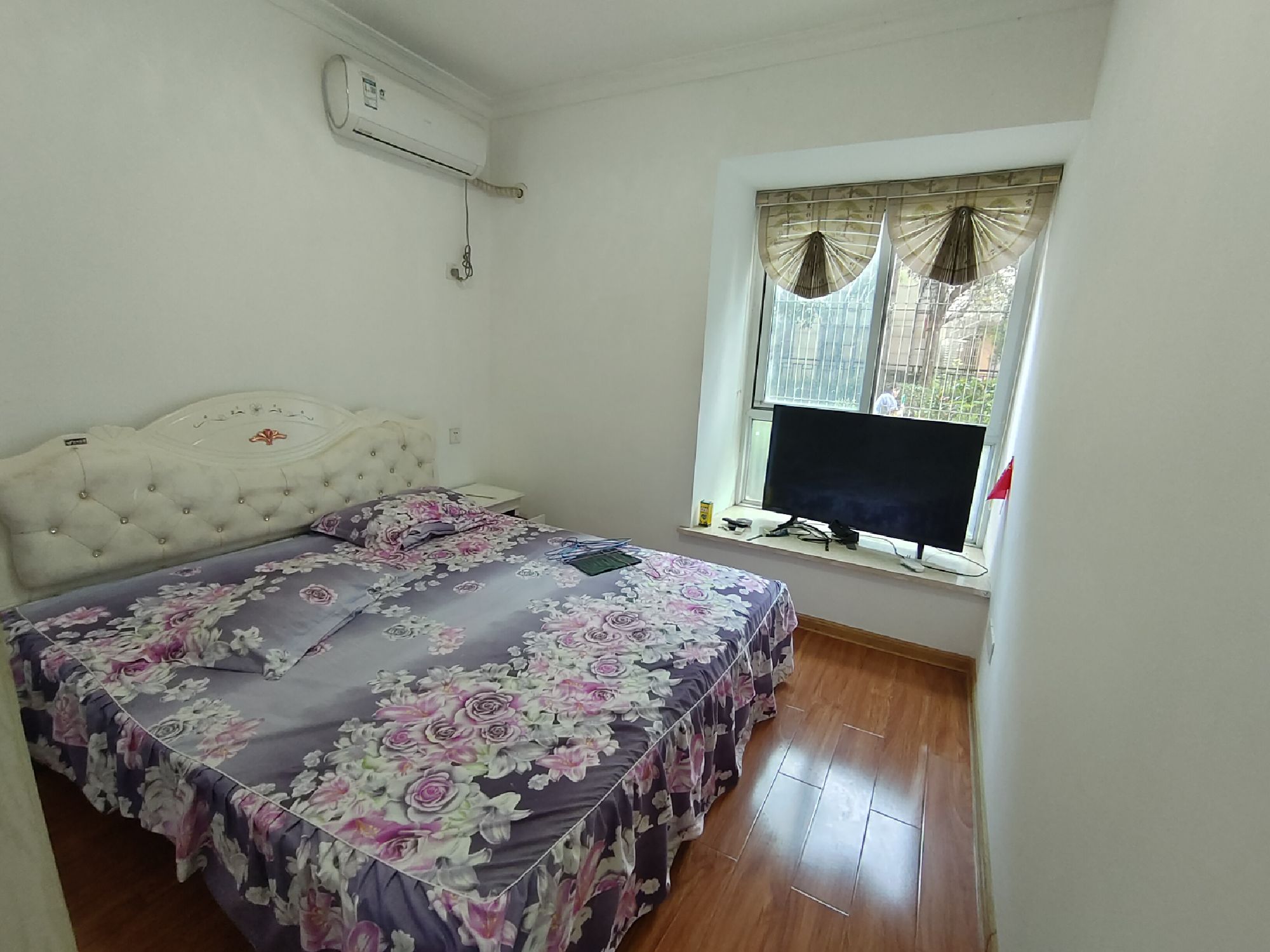 丰业盛世·一楼精装修·三室两厅·可居家可办公租1700/月