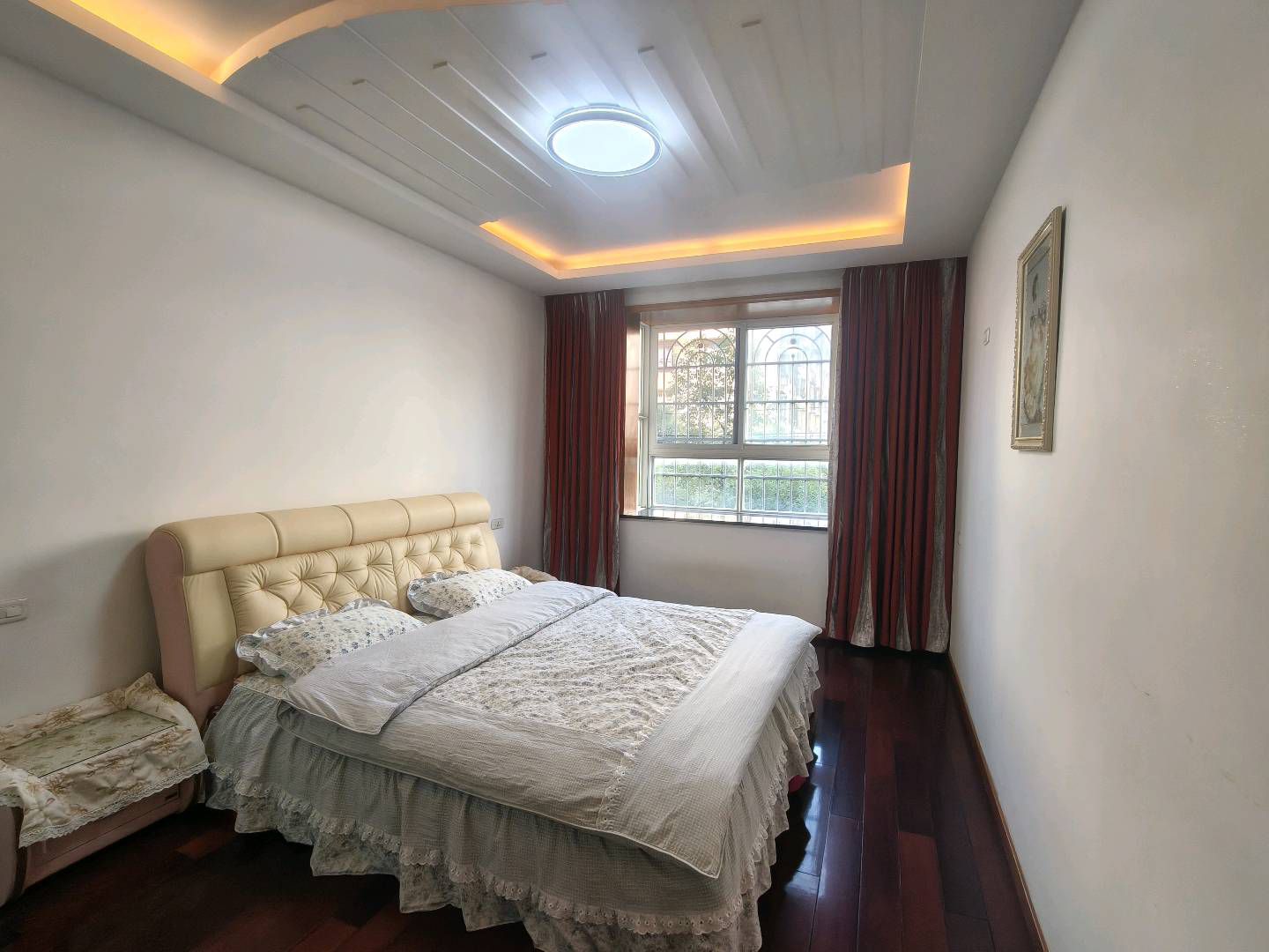 润芳花园·大两室两厅·自家居家房·初次对外出租1000/月