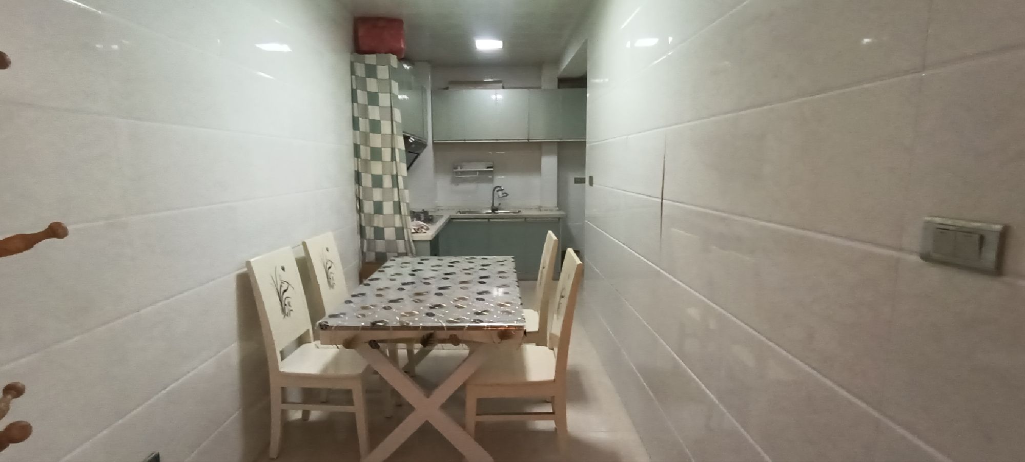 永邦欧洲城·电梯房·三室两厅·出租1300/月
