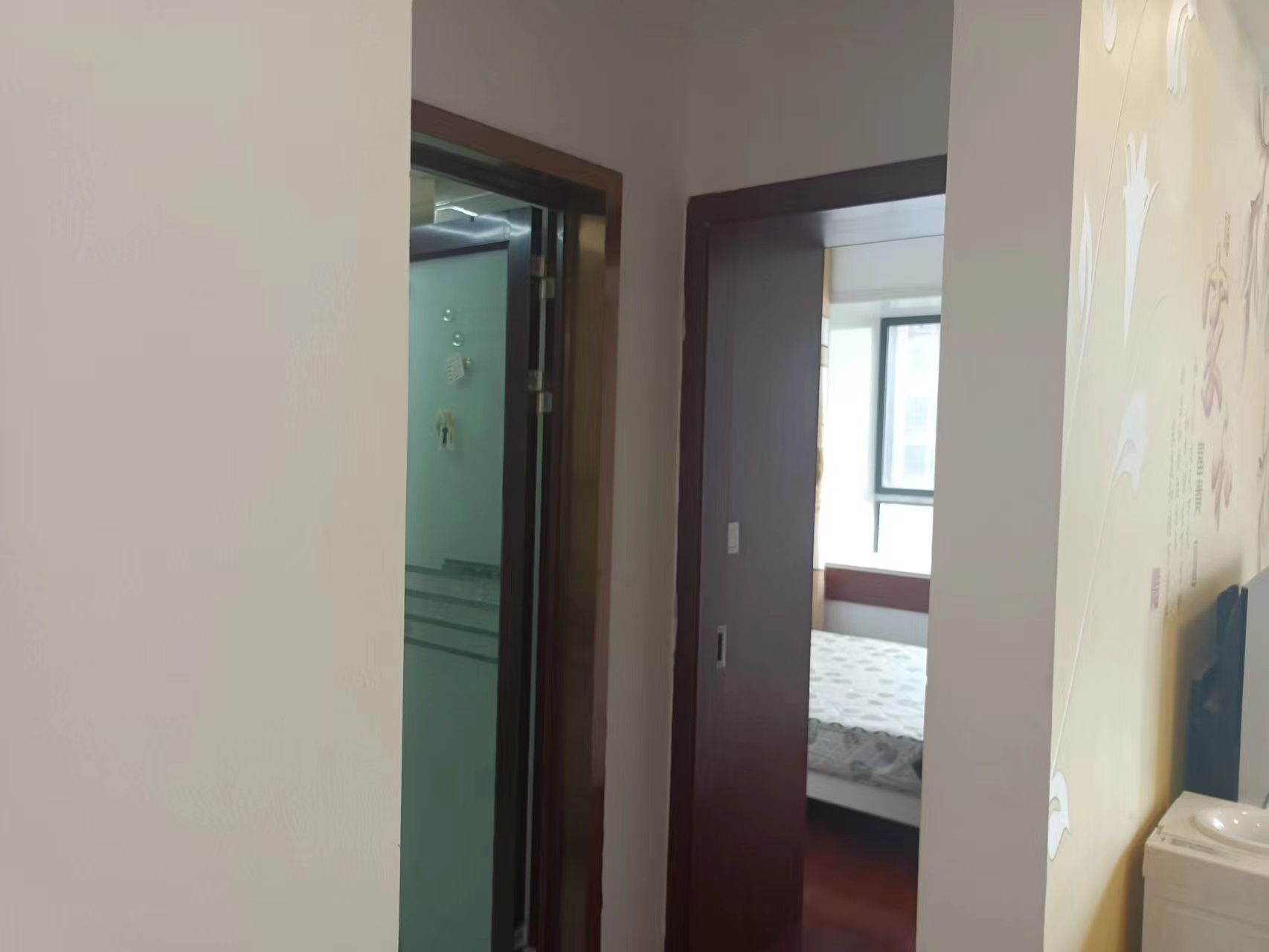 赤壁印象·一室一厅·家电齐全·拎包入住1200/月