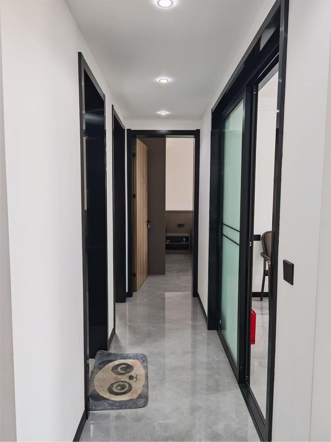 高铁片区·三房两厅·100平方·至高无上楼层·报价41万拎包入住