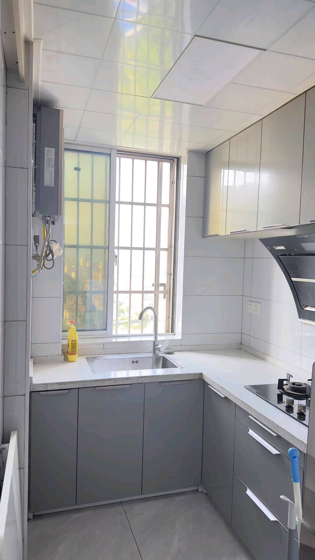 东洲大厦·一室一厅·拎包入住售：23万证件齐全