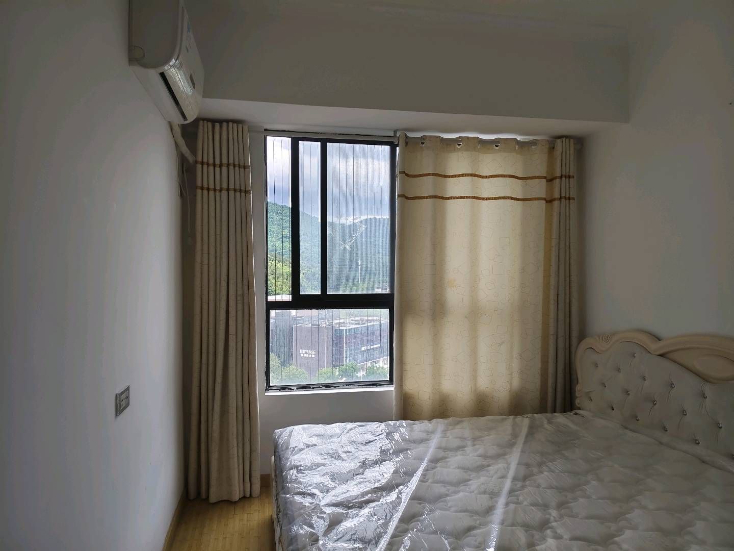 赤壁印象两室两厅·拎包入住/1300月