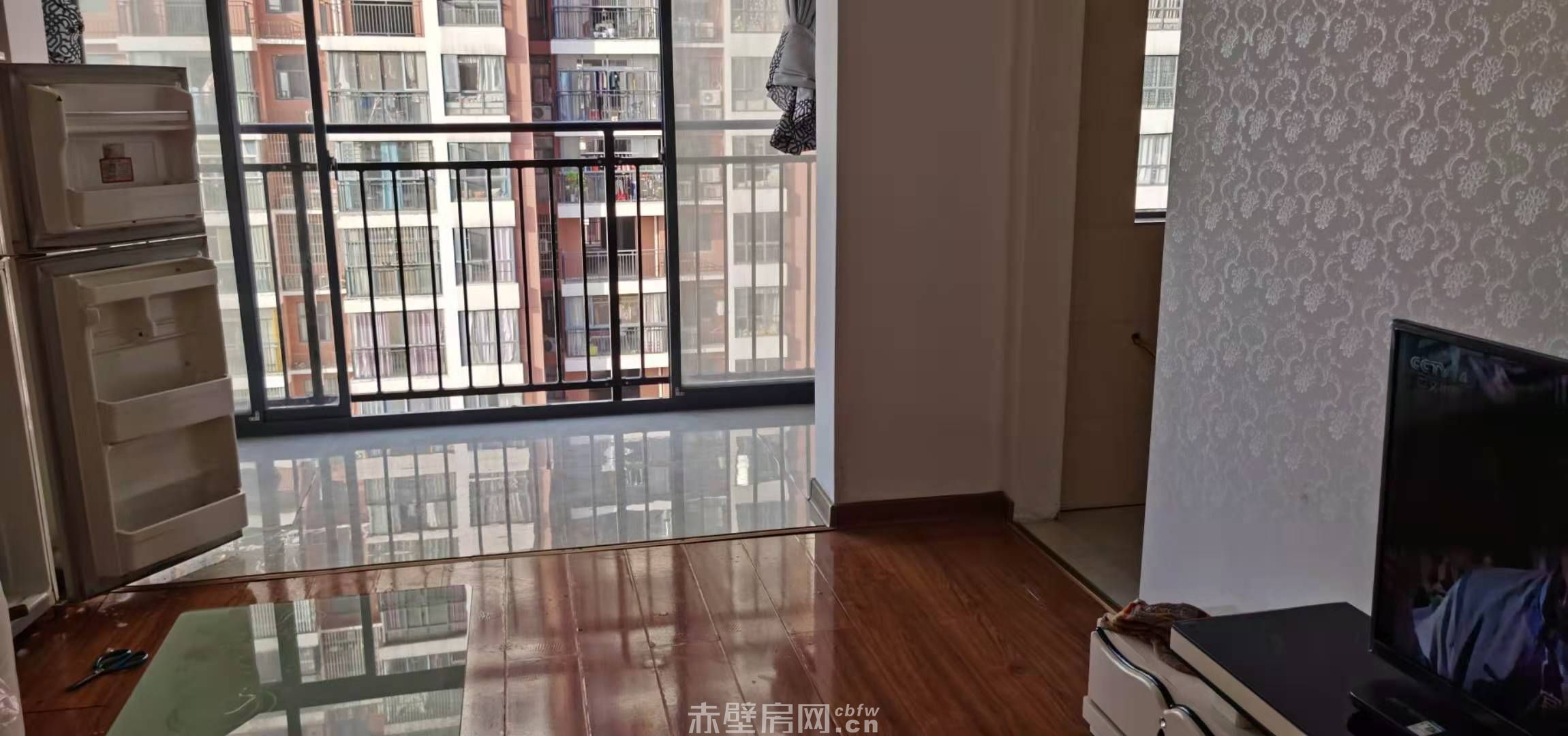 眾誠國際小區(qū)五小五中 房，二房一廳，面積67平，精裝修，價格優(yōu)惠