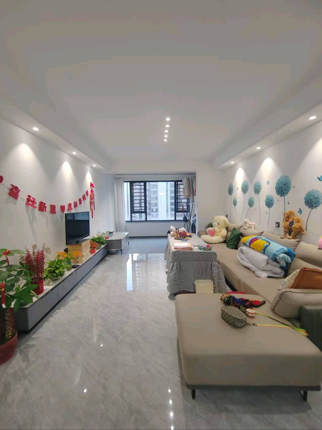 鹏成翰林府·专梯专户·9.9成新·精装修直接入住68万