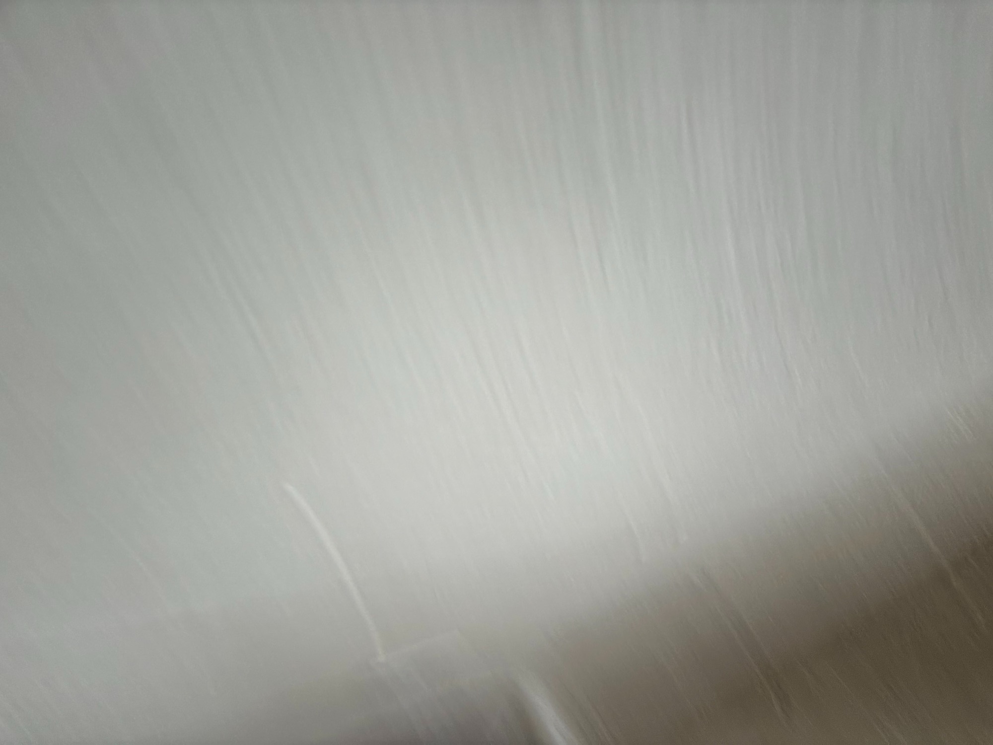 同城上都，3室2厅，毛坯房，价格美丽42万有钥匙。可以看房