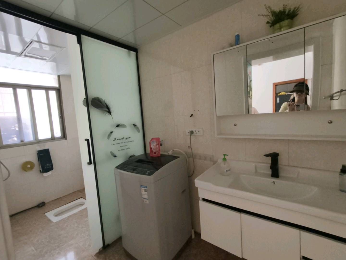 人民医院附近·凤清小区·130平方三房·步梯二楼·报价：39.8万