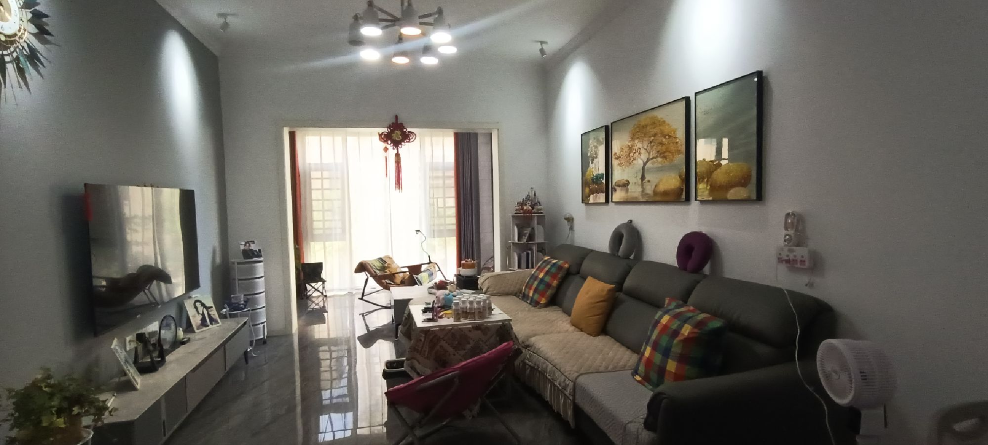 近水楼台·三室两厅·112平方·全新装修新房·拎包入住·证件齐全售：51万