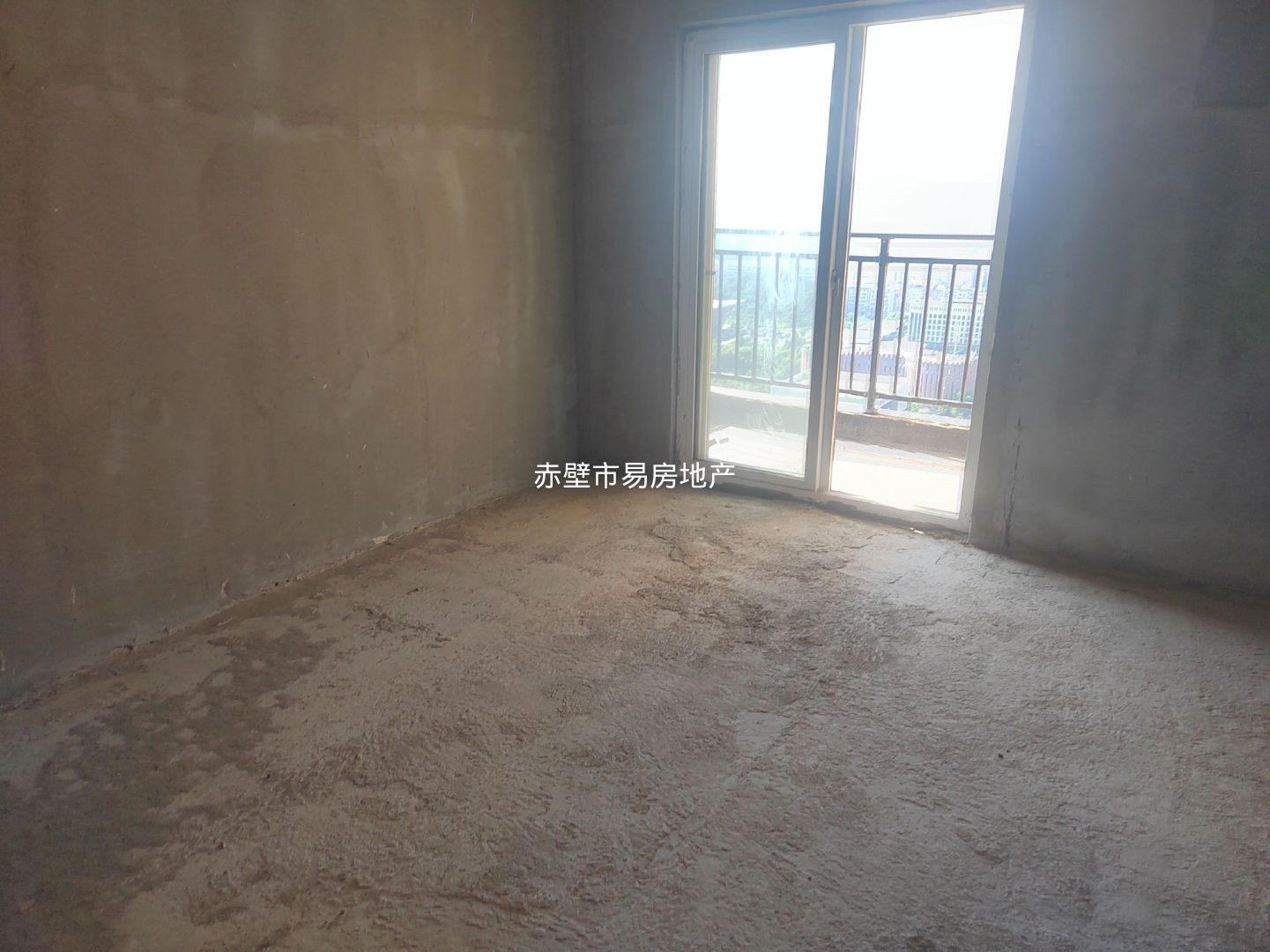 新岭地·112平·很好的楼层·3室2厅·买了就可以装修住新房38万