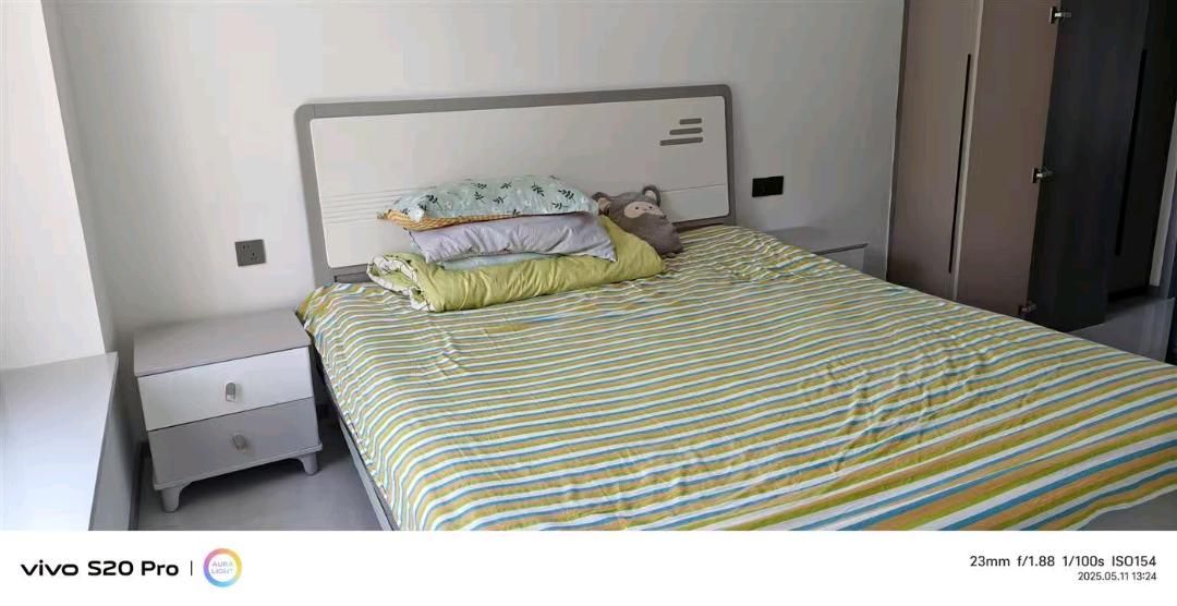 高铁站片区·珊瑚海小区·118平方·拎包入住·56万包过户