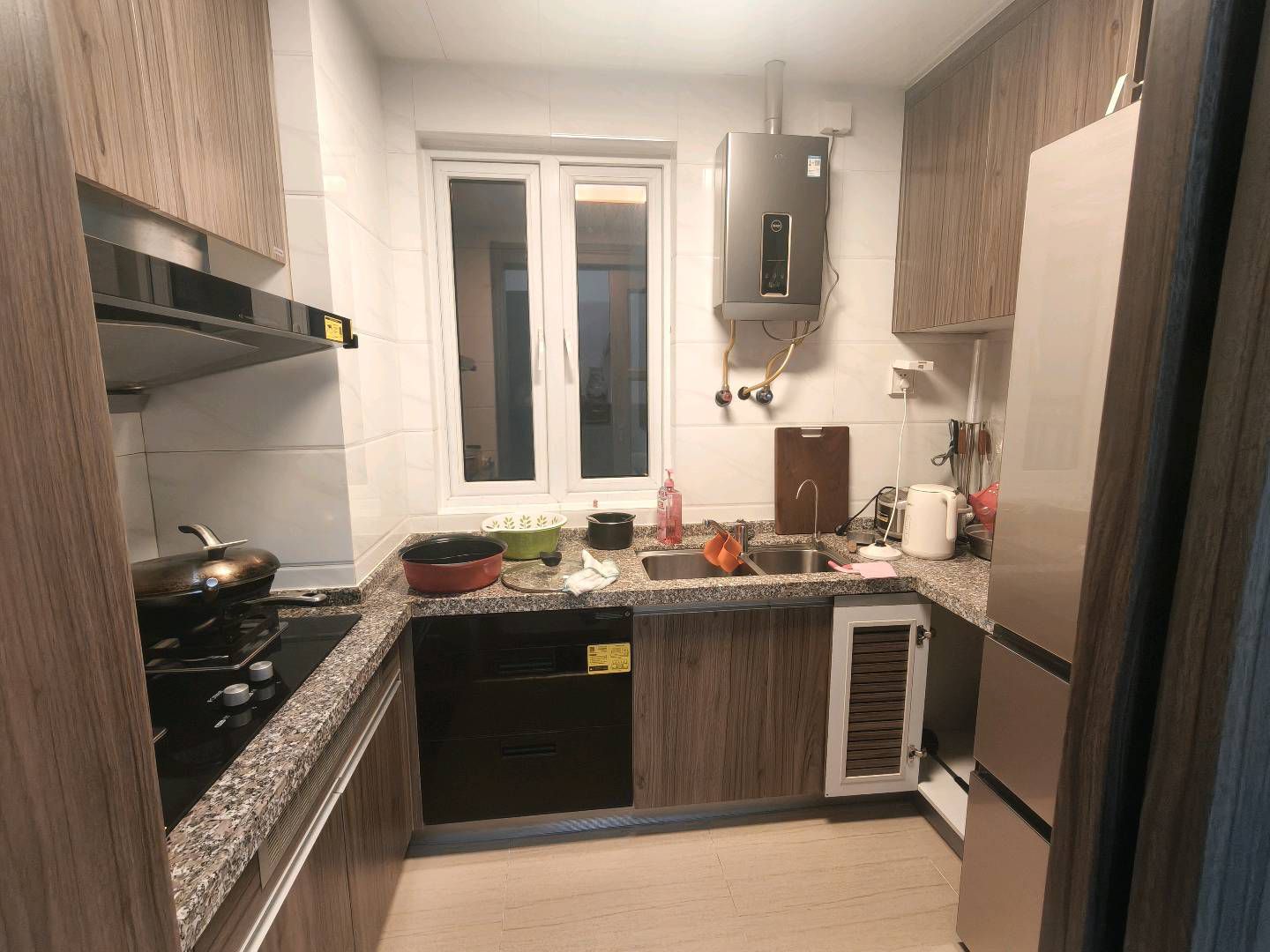 碧桂园北站·105平·精装修3室2厅·诚意出租1700/月