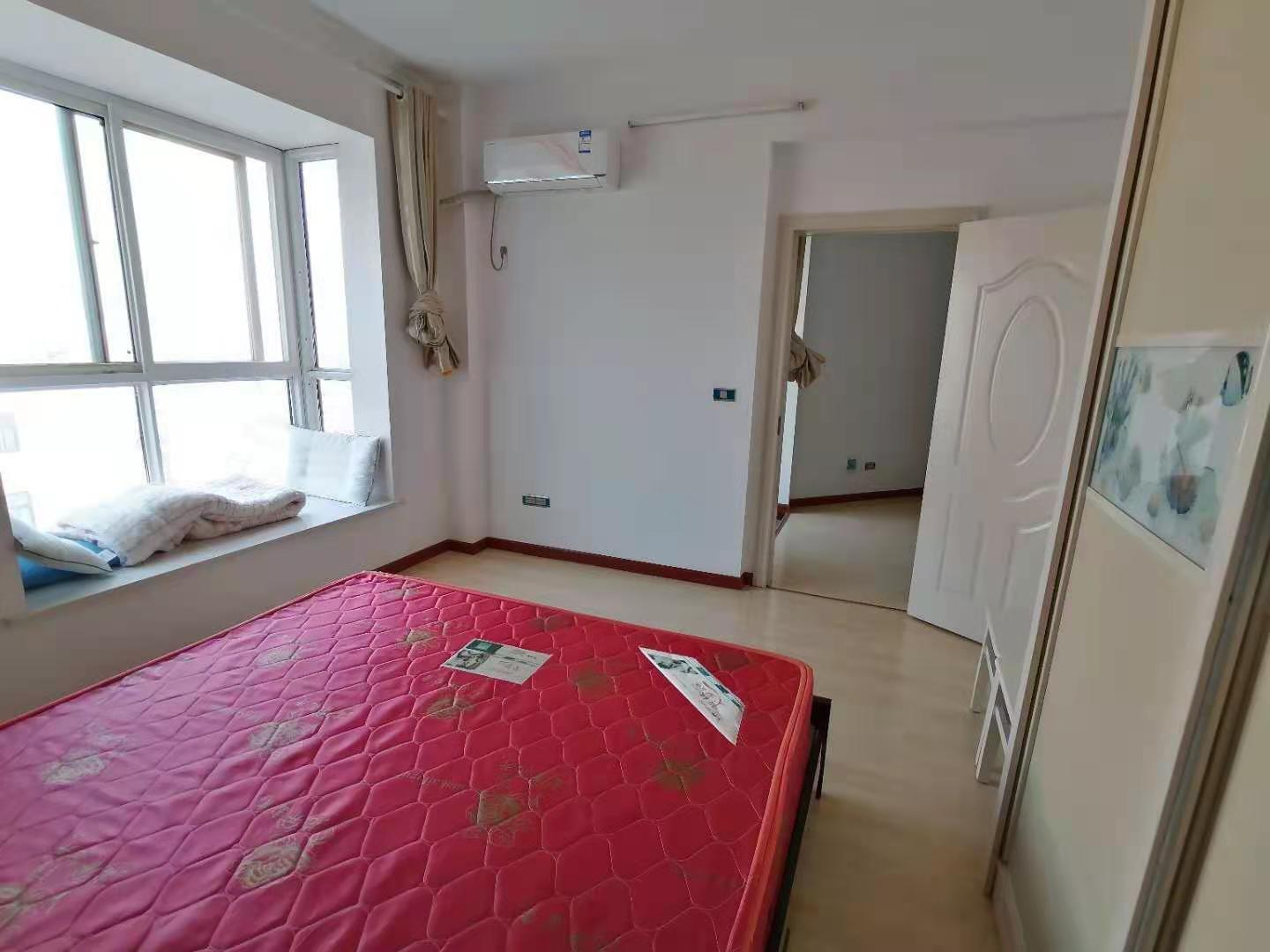 银河花园·大两室两厅·电梯房·报价28万