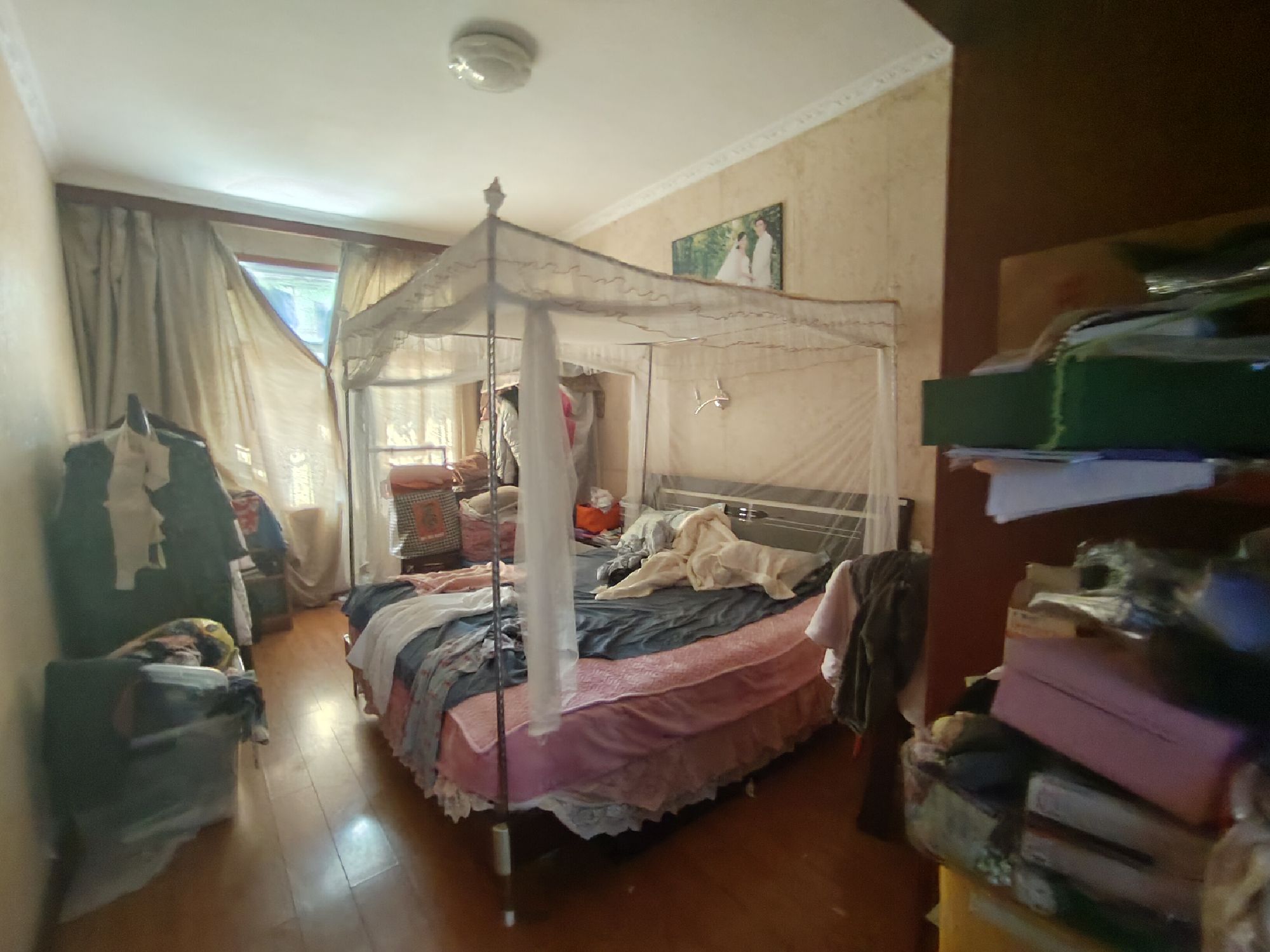 五中旁边陪读房·两室两厅·二楼·出租900/月