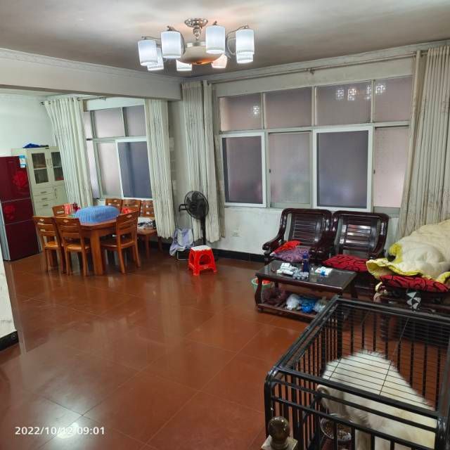 陆水湾·二楼两室两厅跃层式·29万