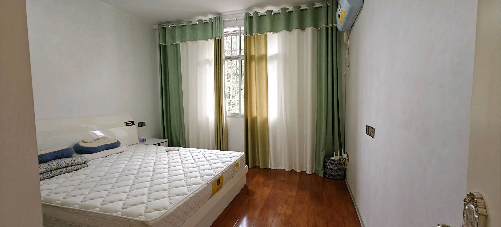 公安局单位房·金三银四好楼层·150平方·报价：46万