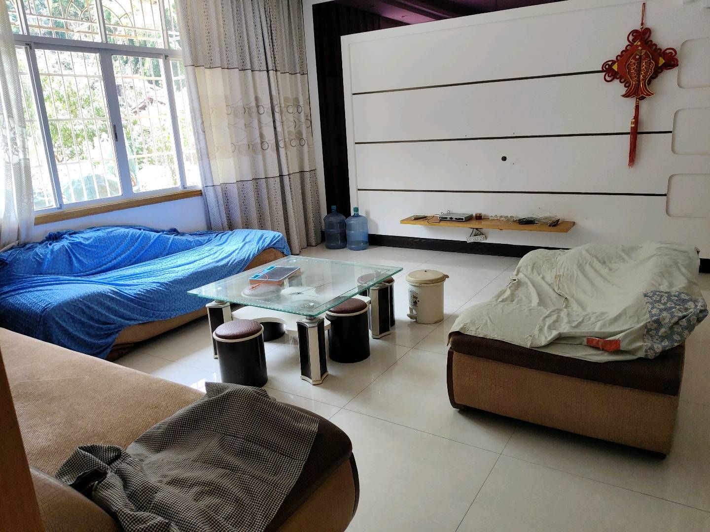 铁路花园·2楼·精装修·三室两厅·租1000/月