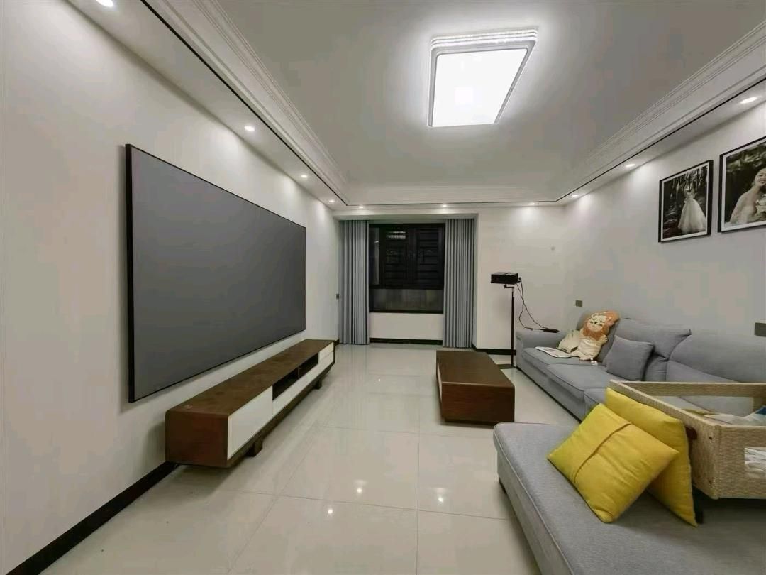 明尚精英·全新装修婚房·133平方·户型好报价40万