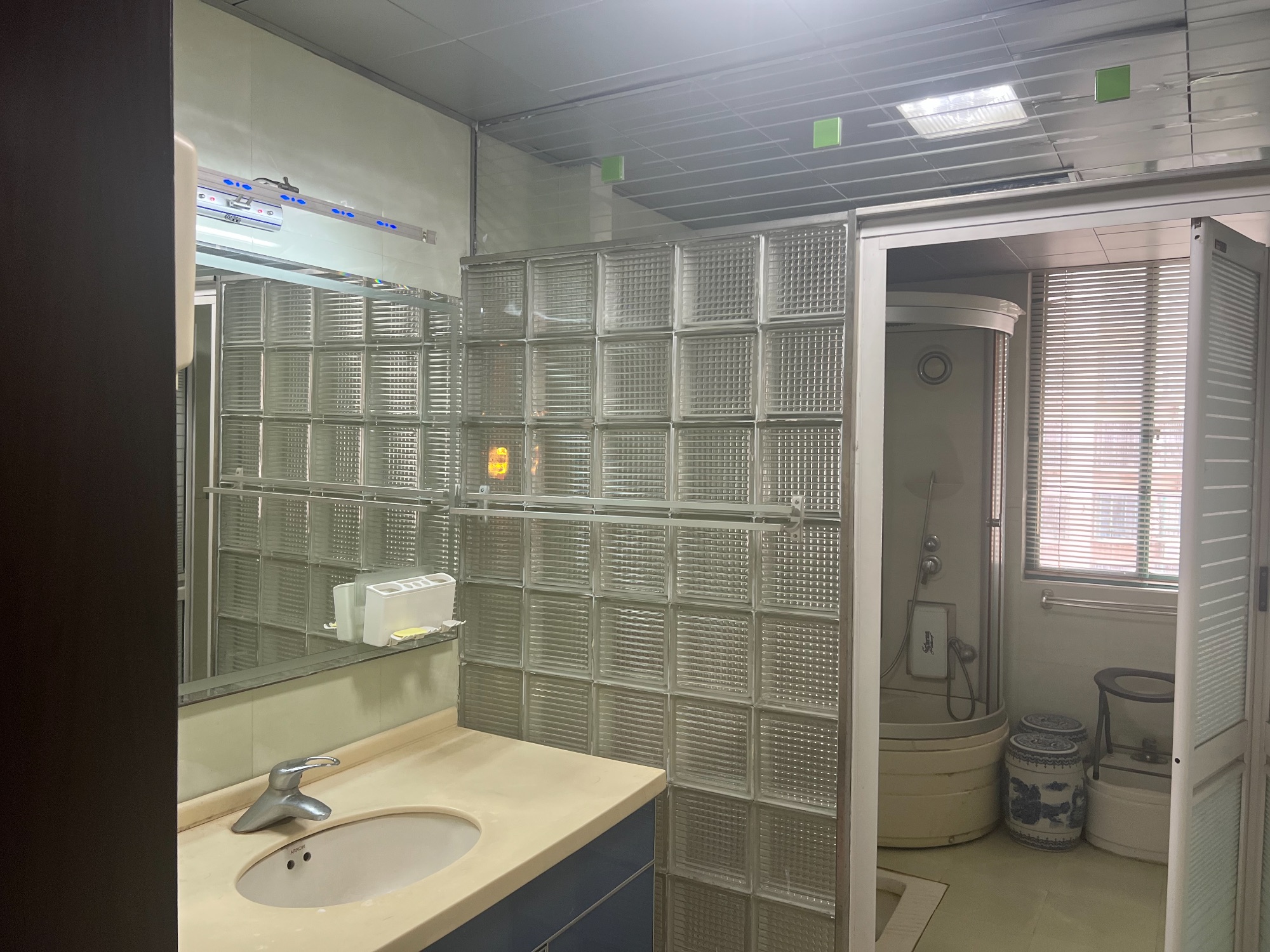 名居家园·周边生活方便·三居室只需1600/月
