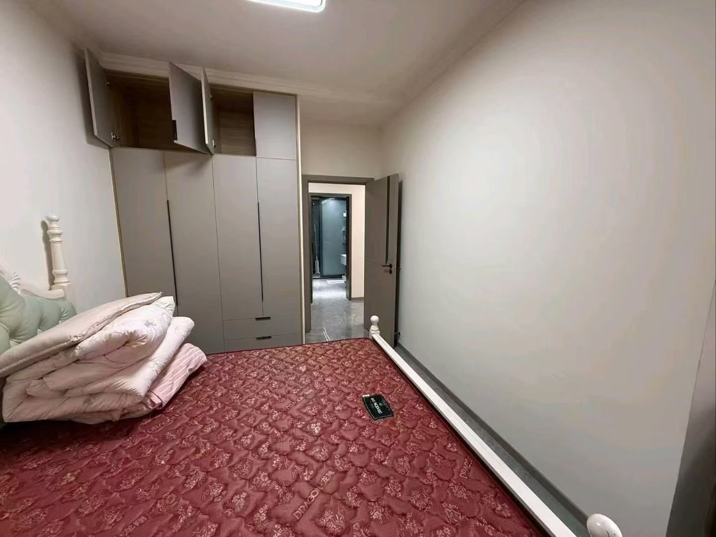 赤壁印象旁·全新装修婚房·拎包入住·价格51万