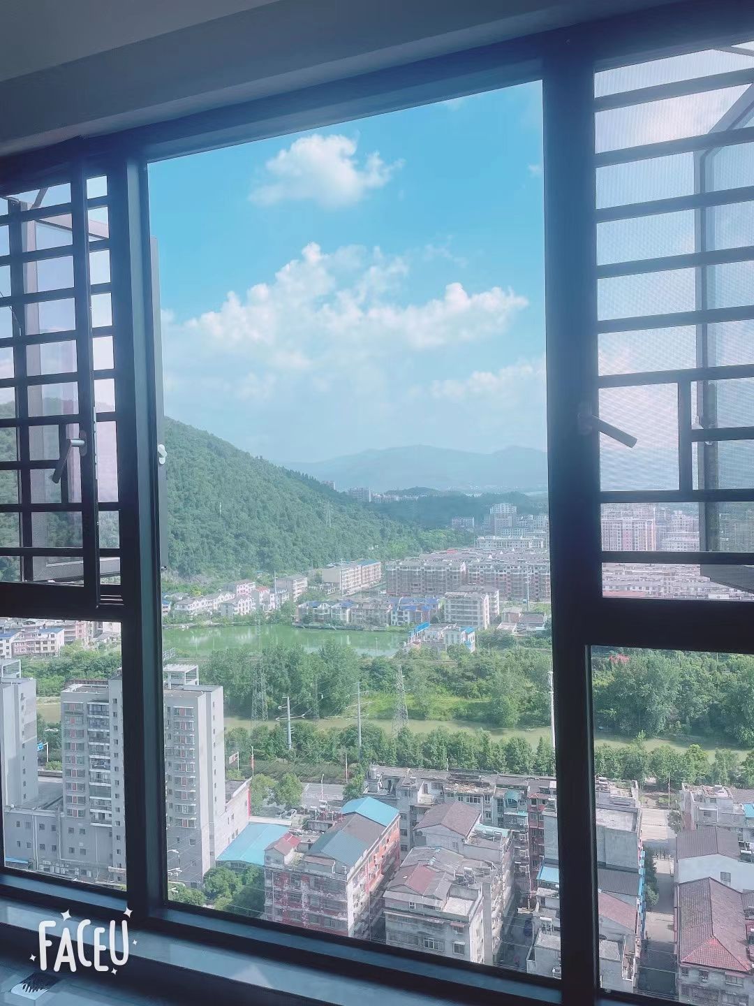 赤壁外滩河景2+1户型·精装修·拎包入住3000/月
