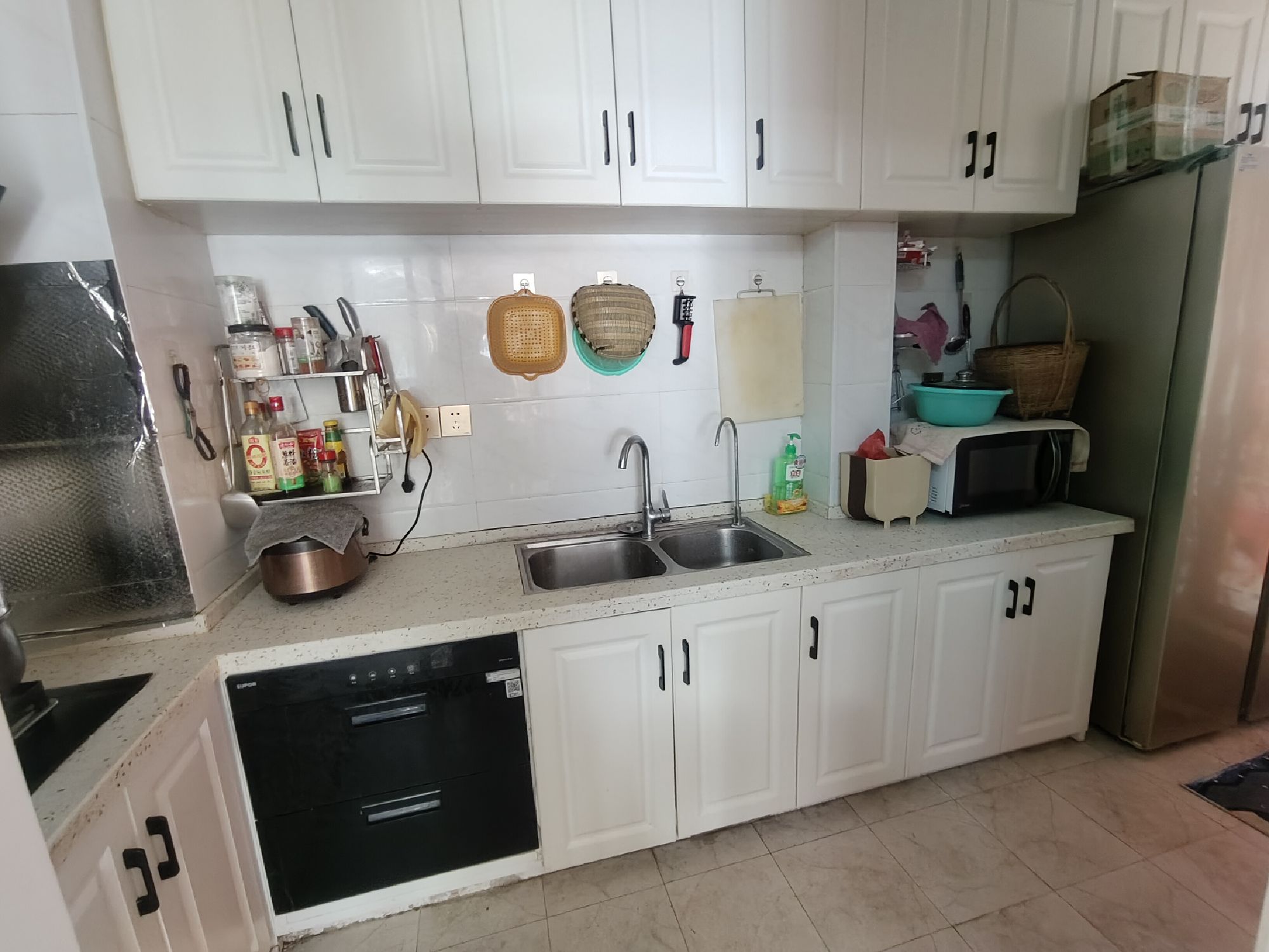 丰业盛世·一楼精装修房·三室两厅·适宜居家养老·49万