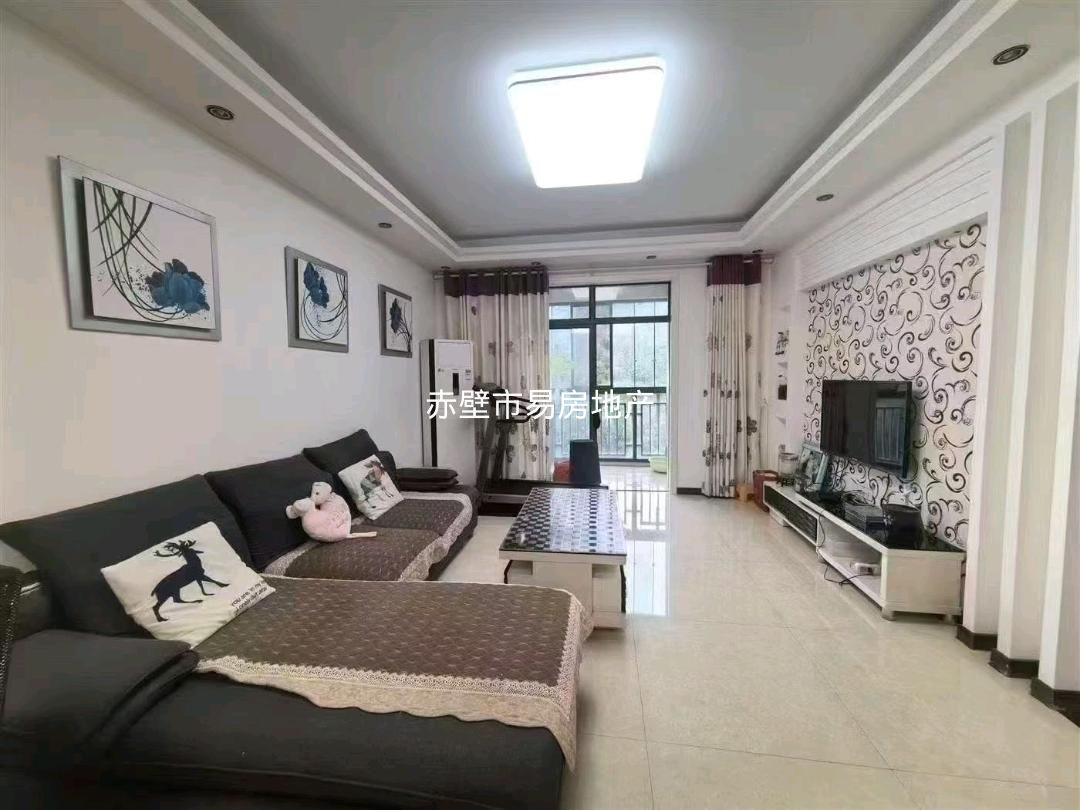 博园小区·120平方三房·拎包入住/1300月