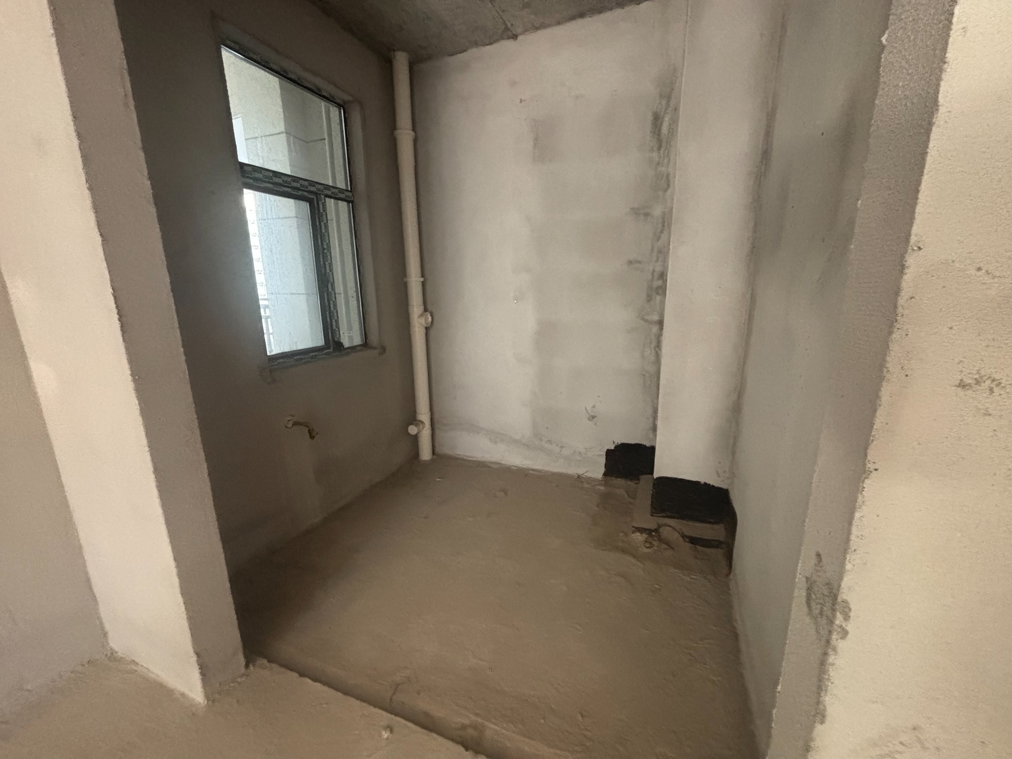 高铁片区次小区鹏城翰林府·112平·3室2厅2卫·证满二