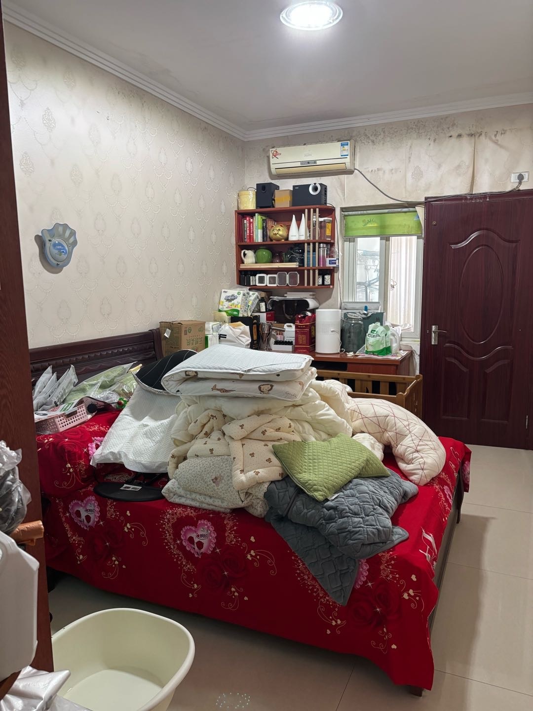翠竹园小区·145平·大三居室·精装修·证件齐全34万