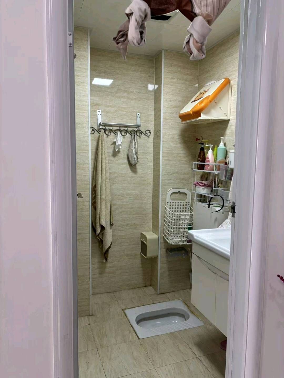 御龙学府·一室一厅·陪读好房出租·有两张床·出租1000/月