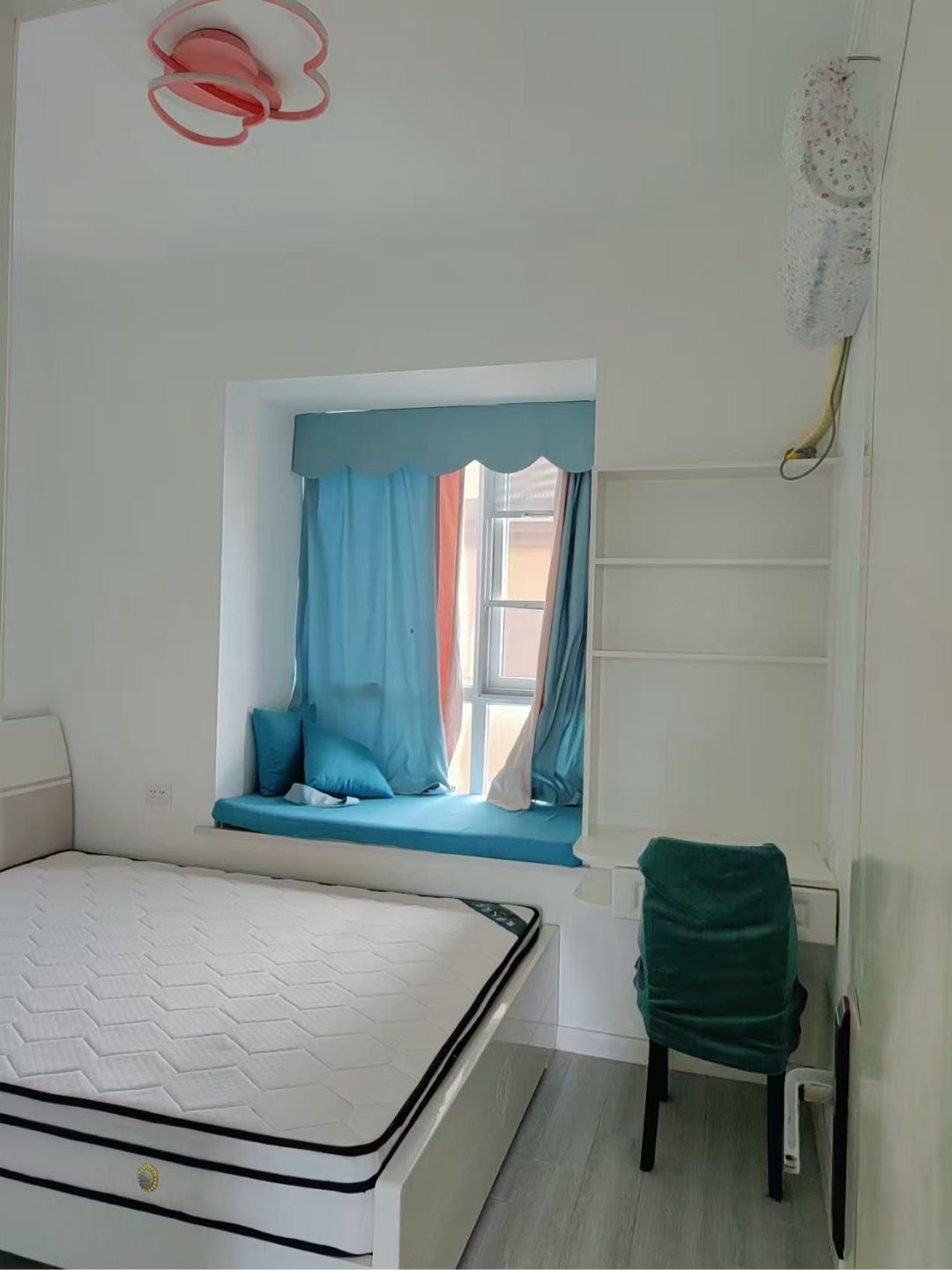 丰业盛世·三房两厅两位·124平方·拎包入住/2000月