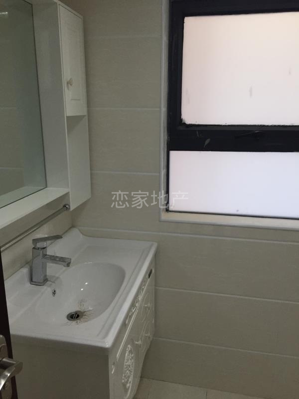 赤壁印象·精装修公寓出租·1000/月