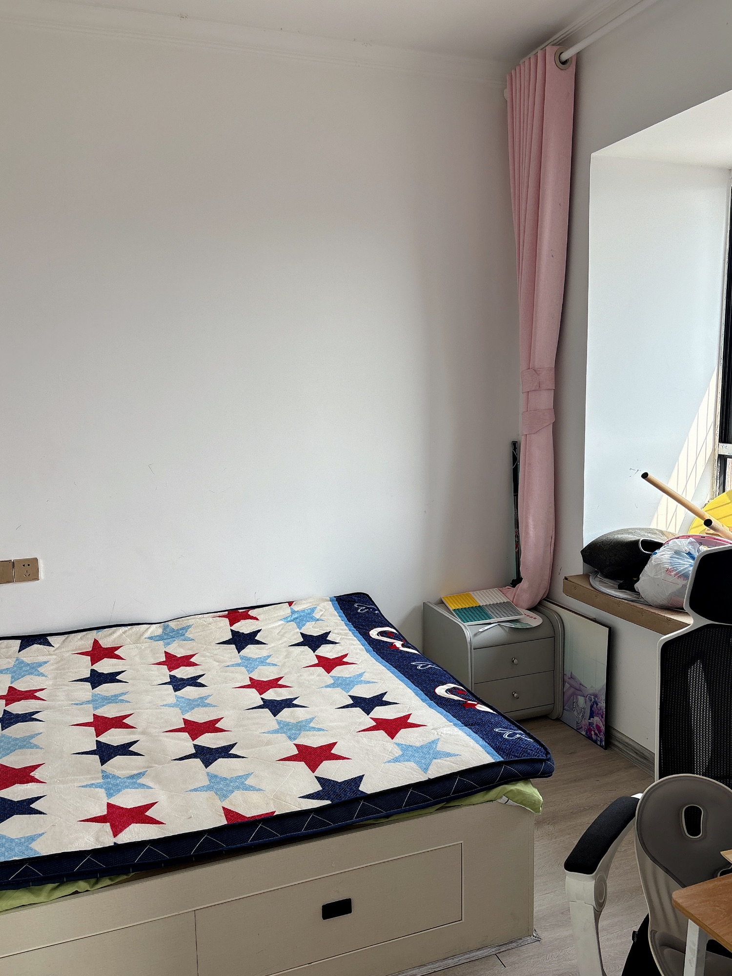 赤壁印象·77平米·两室两厅·朝南房屋出租1500/月