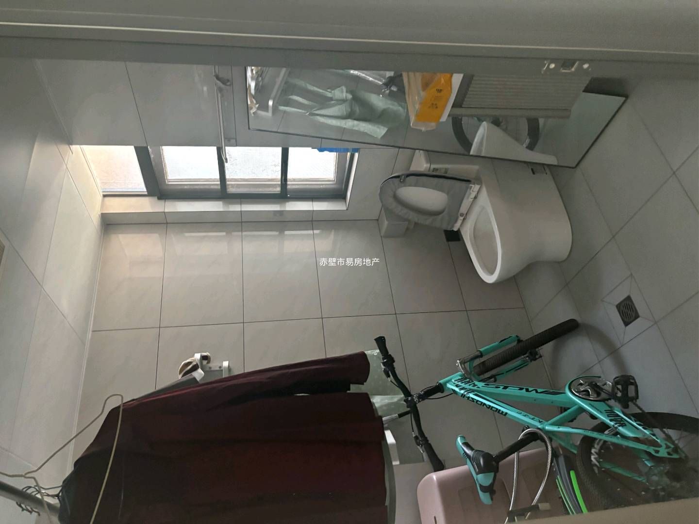 高铁片区·同城上都·三室两厅全新装修·户型好·诚意出售：66万