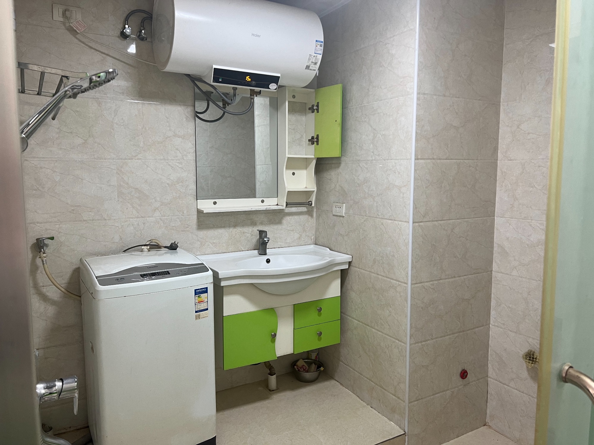 永邦欧州城·大一室朝南公寓·出租1000/月·钥匙看房