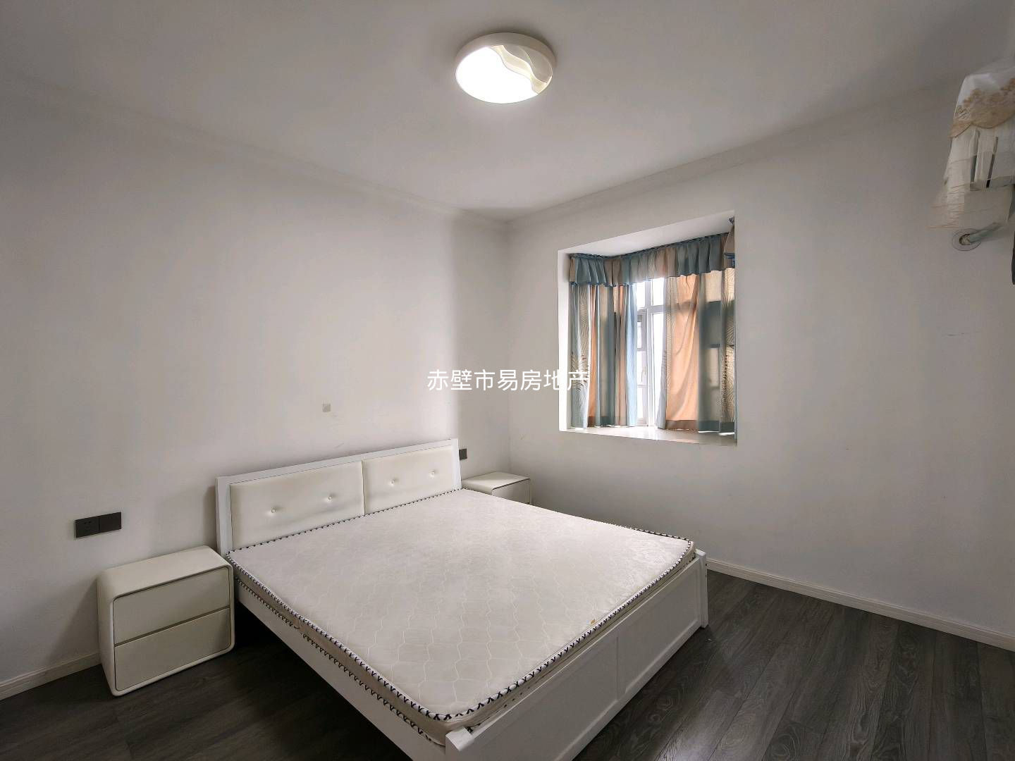 人民医院附近·福星花园·电梯房中层·三室两厅·出租1700/月